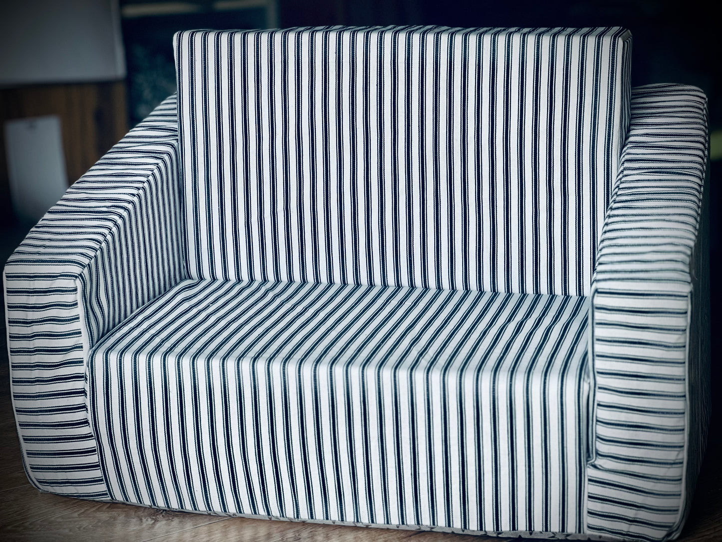 Hamptons navy ticking - Kids Fold-Out Sofa