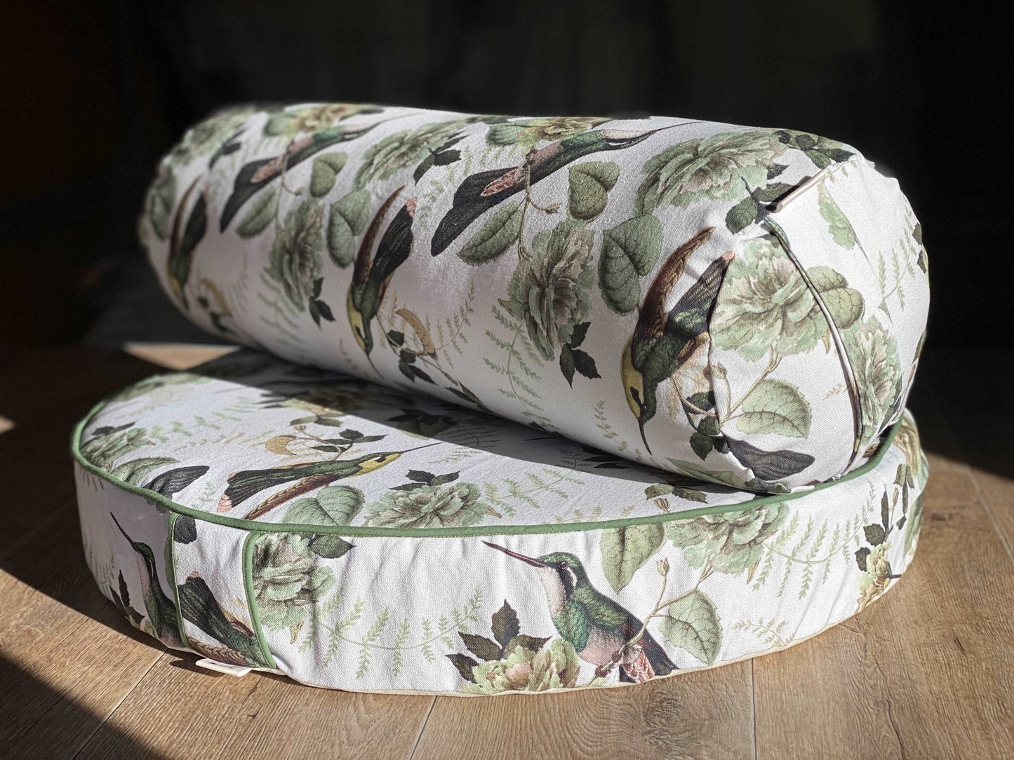 Cushions for yoga, reading, patio chairs, zabutons, Tatami cushions. Australian made! floor cushion Assassinsdesigns