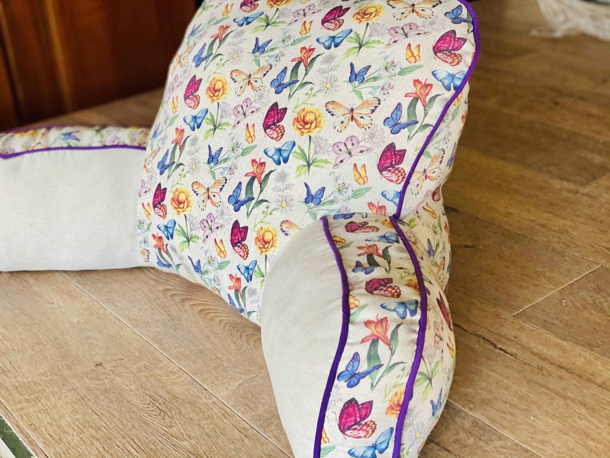 Custom Indoor / Outdoor cushions Yoga bolsters and Floor Cushions - Assassinsdesigns
