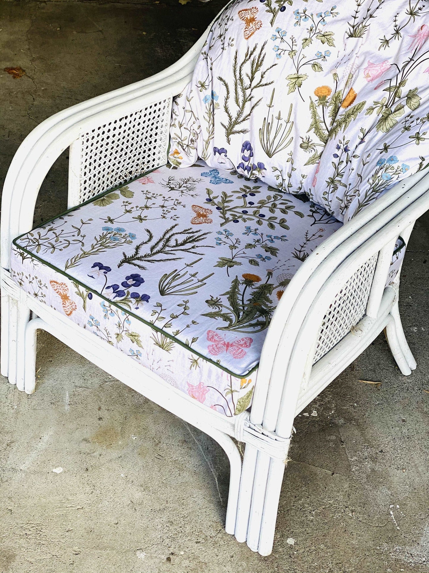 Custom Indoor / Outdoor cushions Yoga bolsters and Floor Cushions - Assassinsdesigns